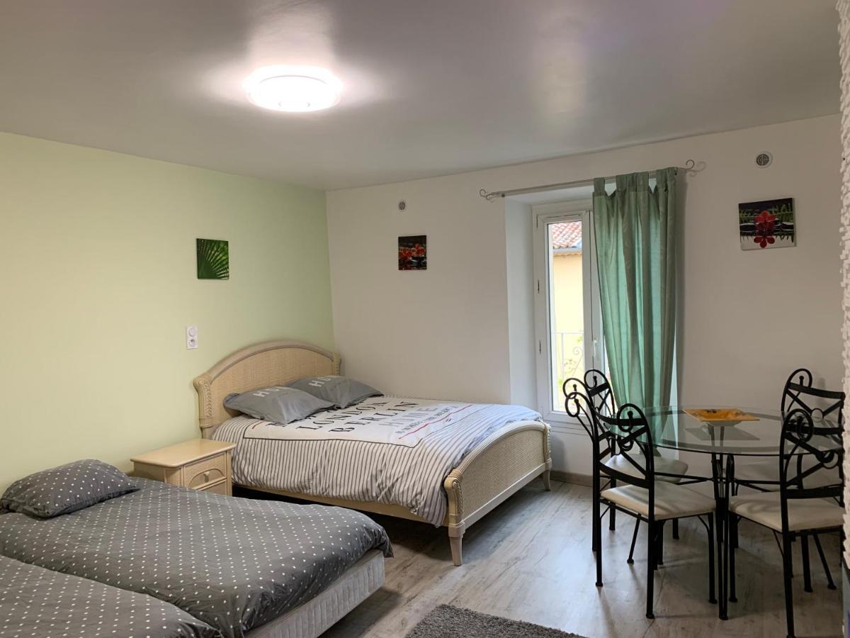 Formidable Studio Au Coeur Historique De Frejus Apartman Kültér fotó